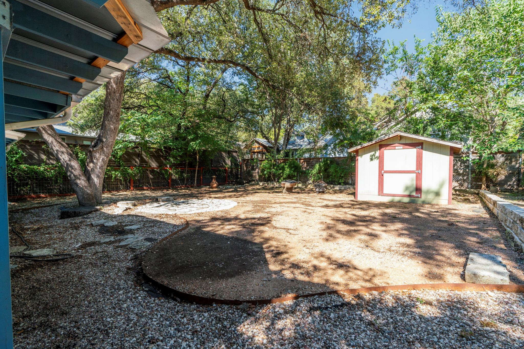 1504 W 39th 1/2 St, Austin, TX 78756