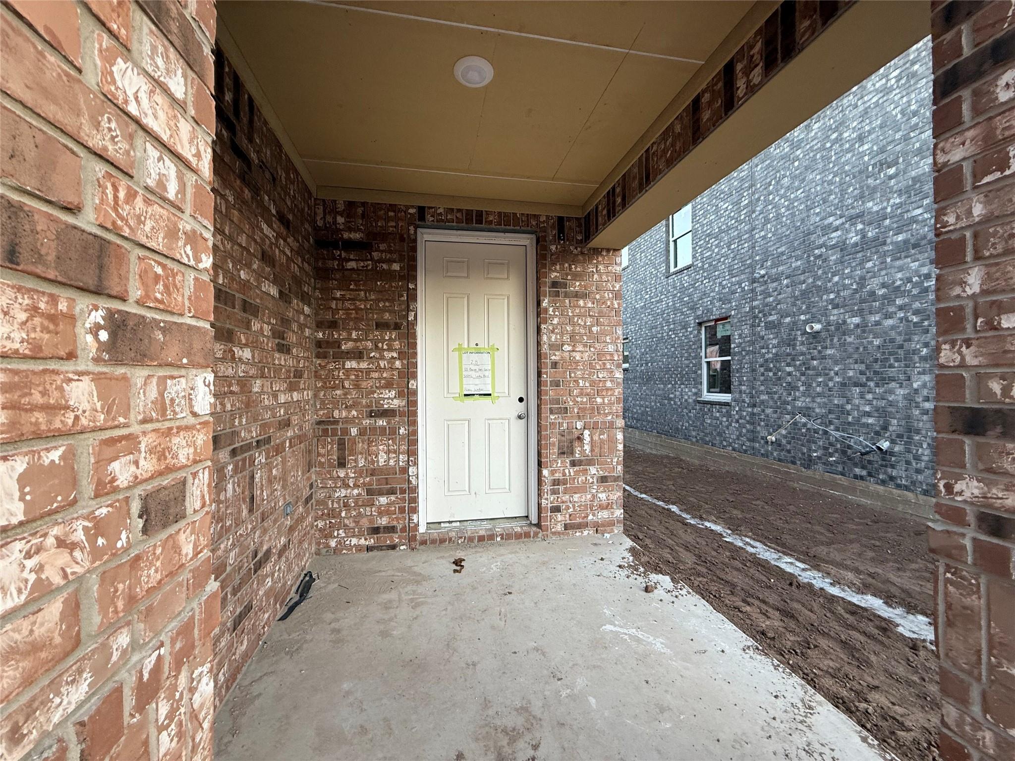 121 Baron Von Gator Dr, San Marcos, TX 78666