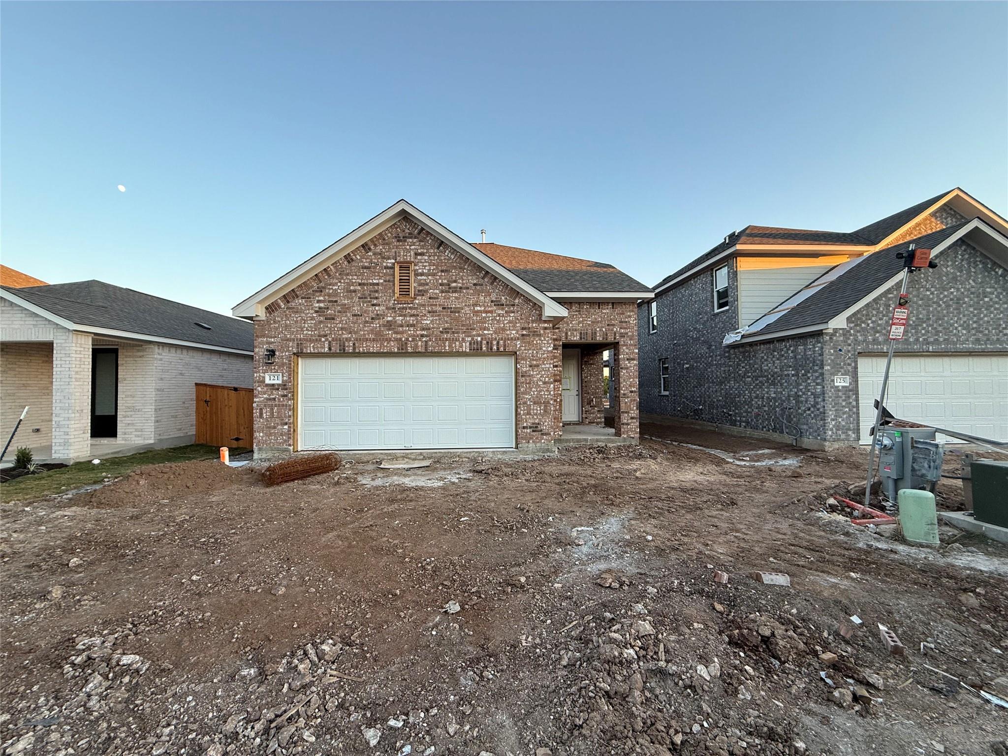 121 Baron Von Gator Dr, San Marcos, TX 78666