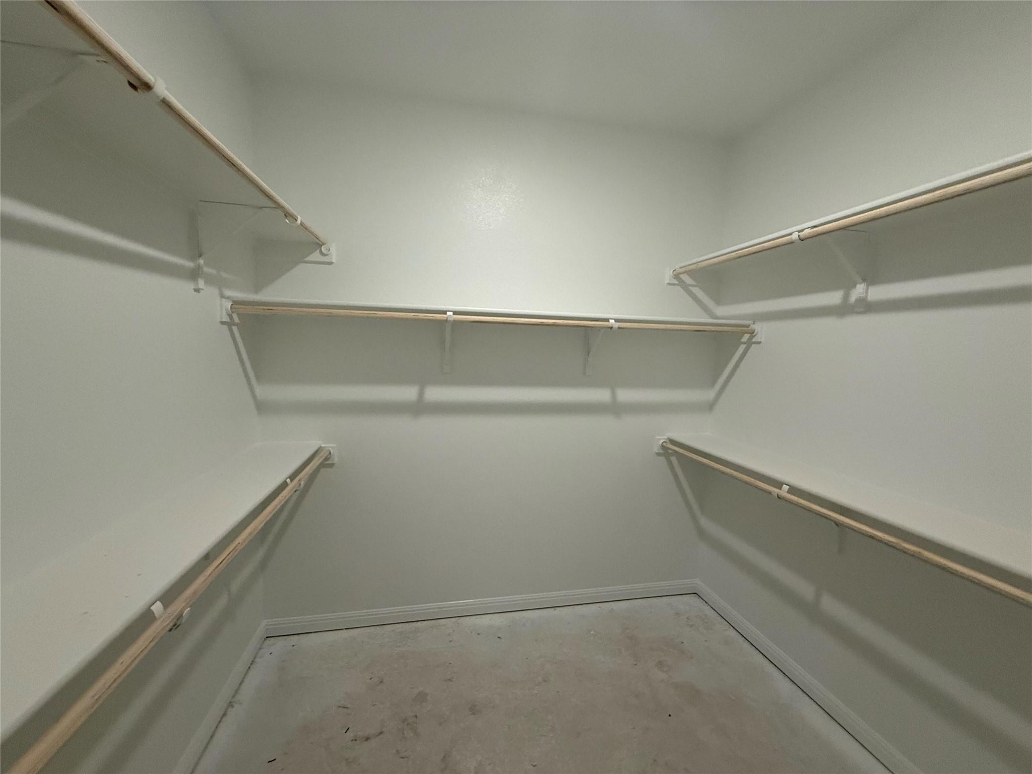 121 Baron Von Gator Dr, San Marcos, TX 78666