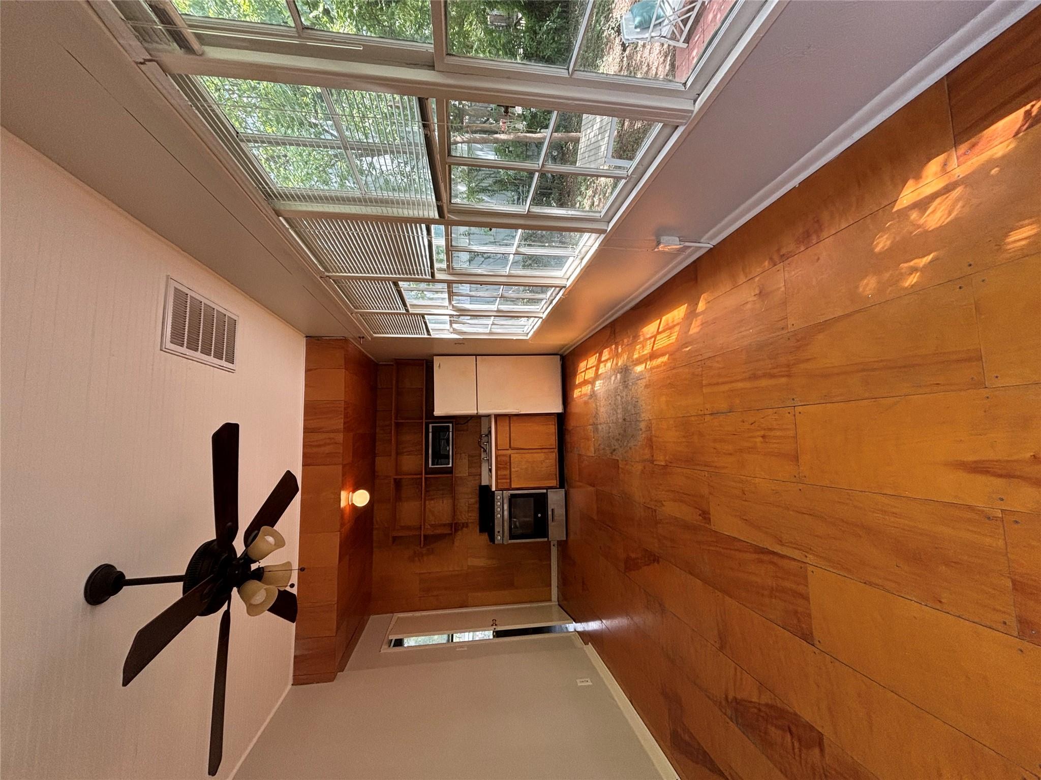 317 W 35th St # B, Austin, TX 78705