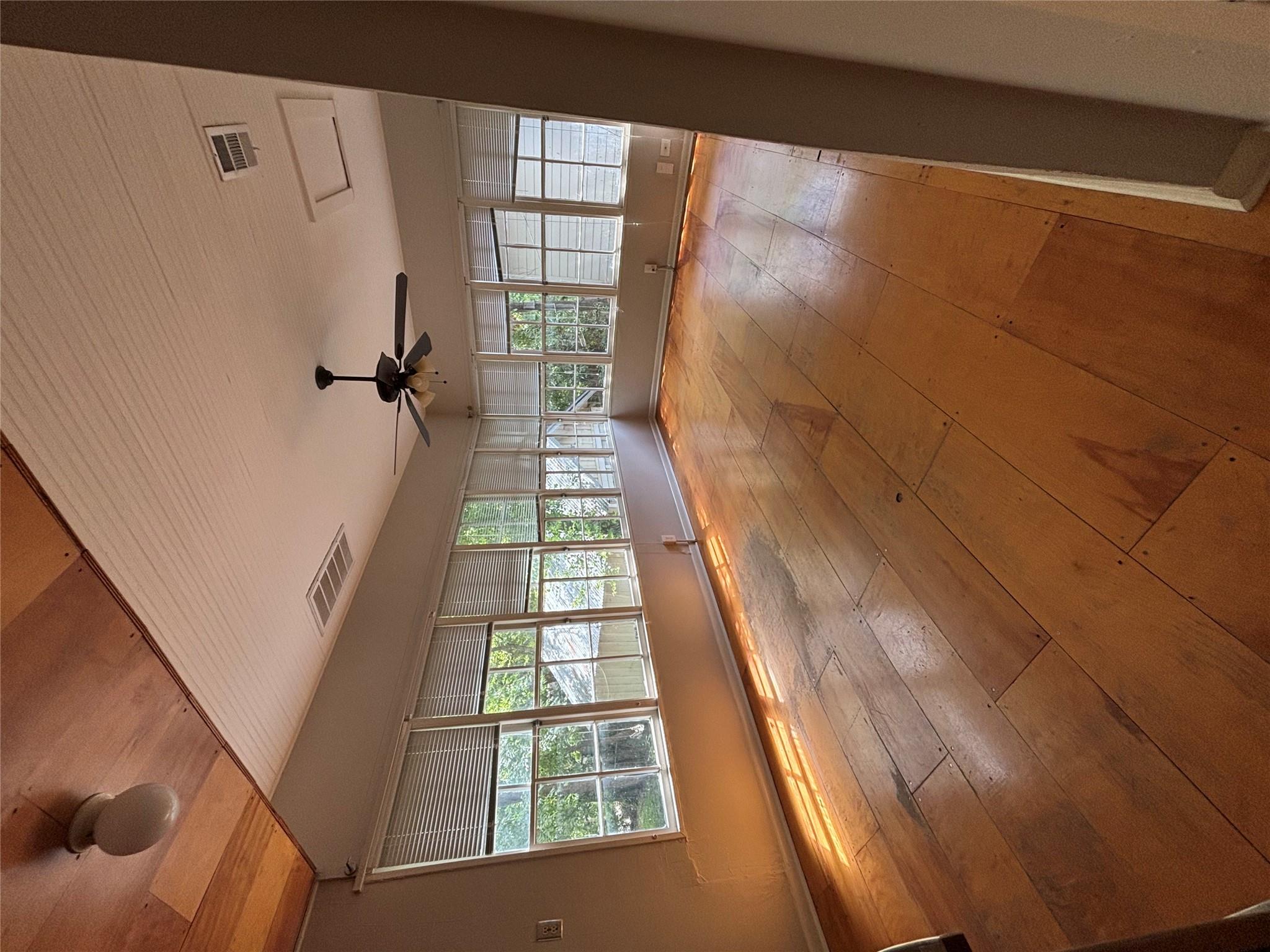 317 W 35th St # B, Austin, TX 78705