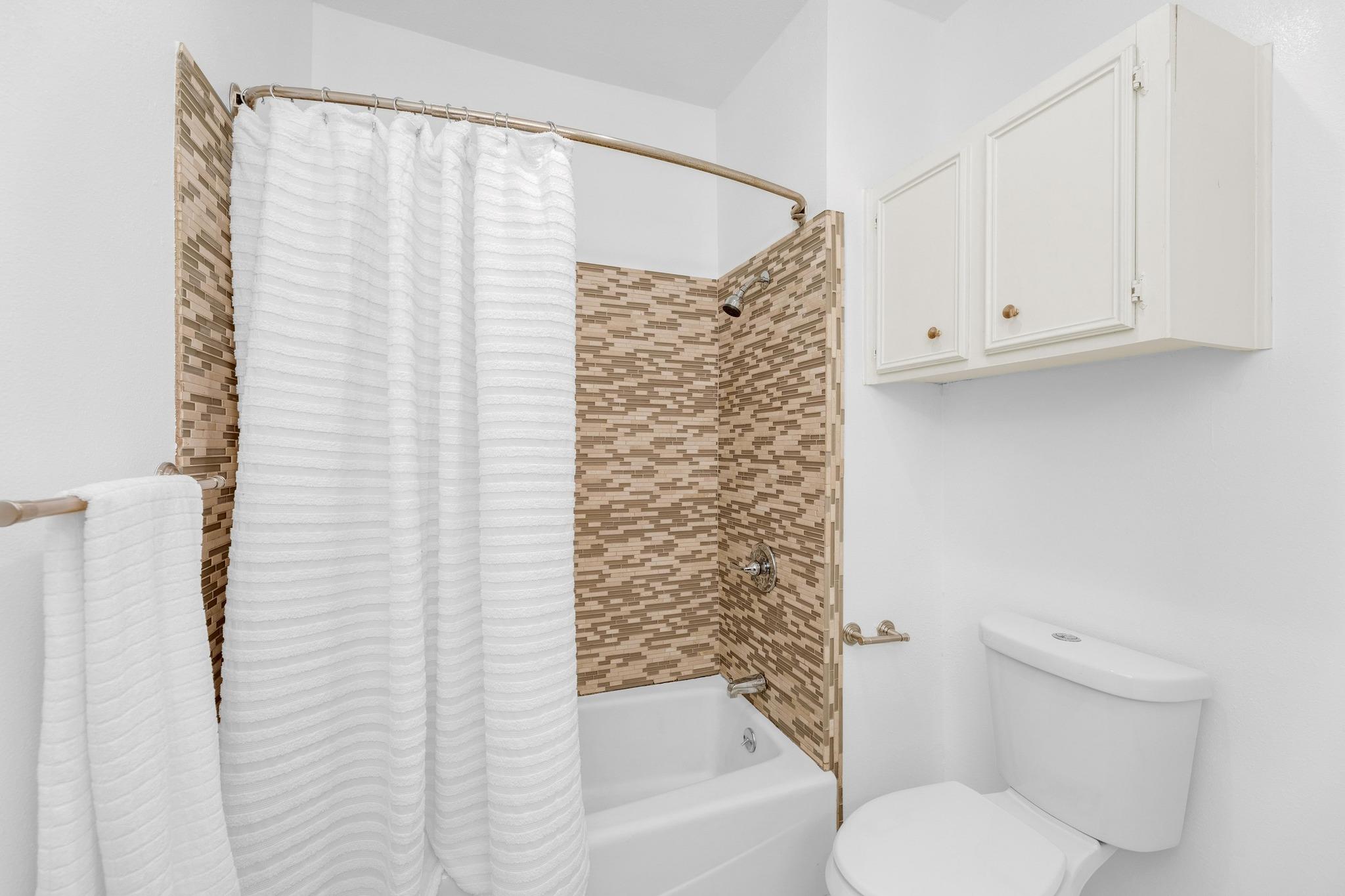 2414 Longview St # 101, Austin, TX 78705