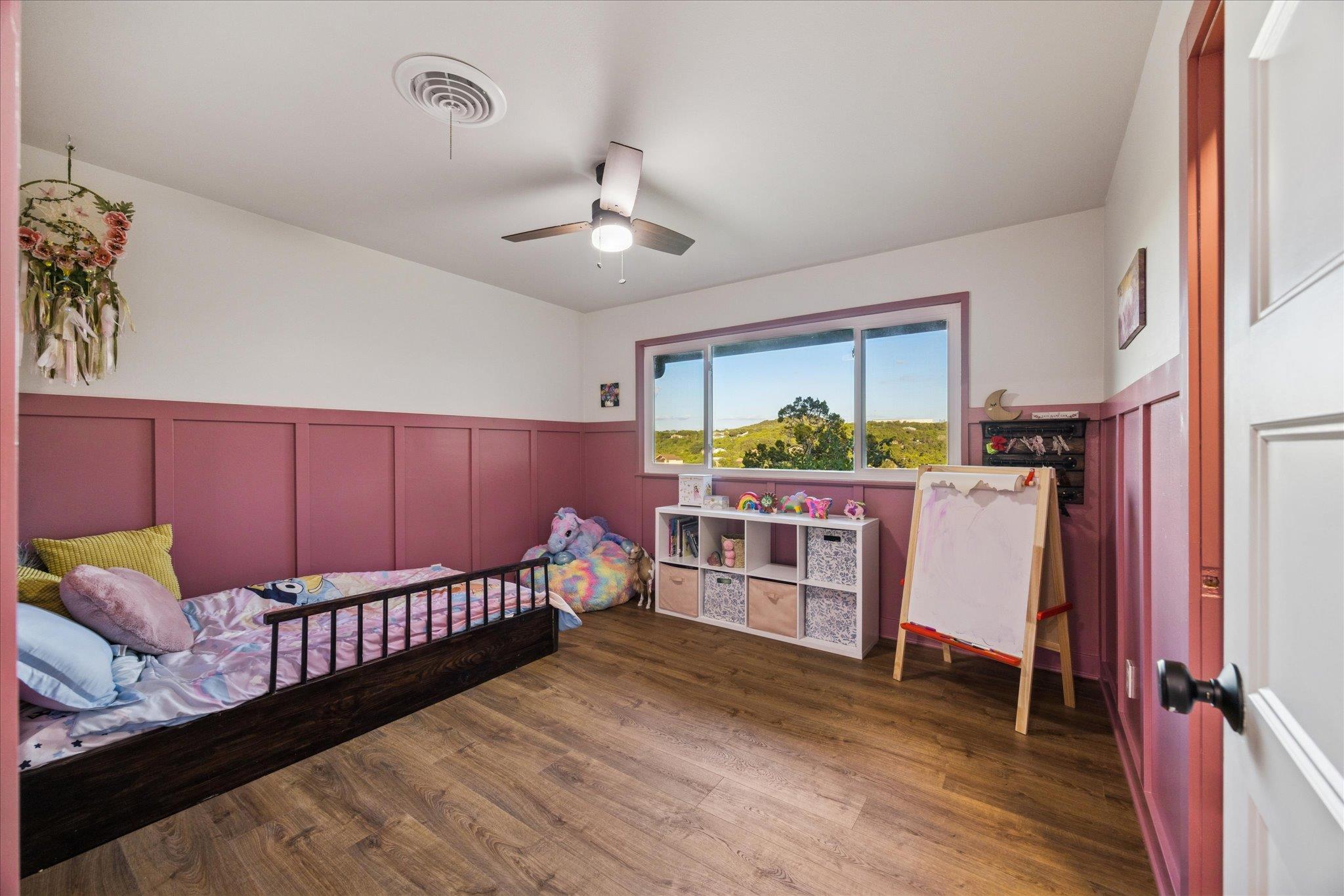 6407 Lynn Ln, Lago Vista, TX 78645