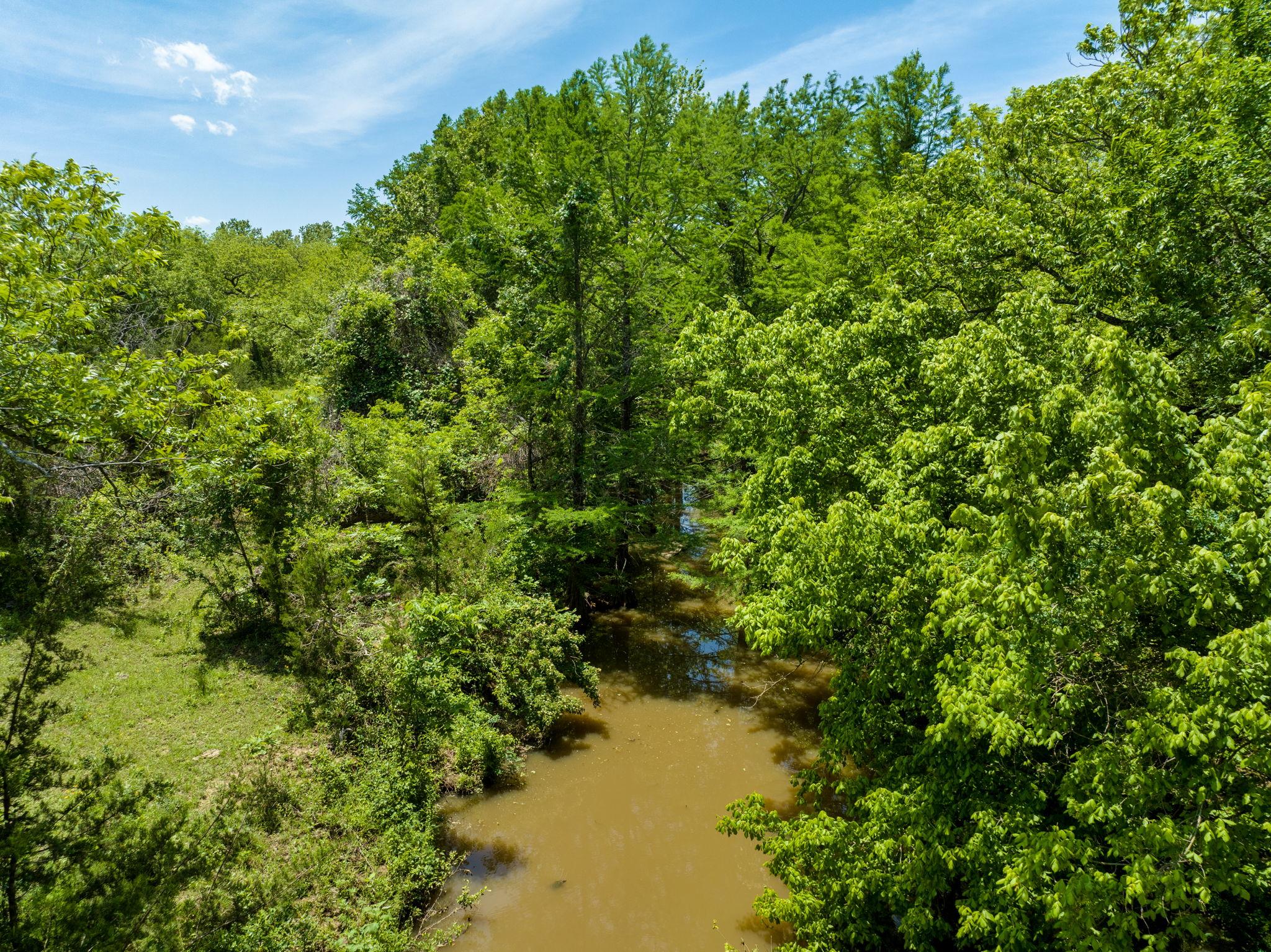 800 Spur 191, Spicewood, TX 78669