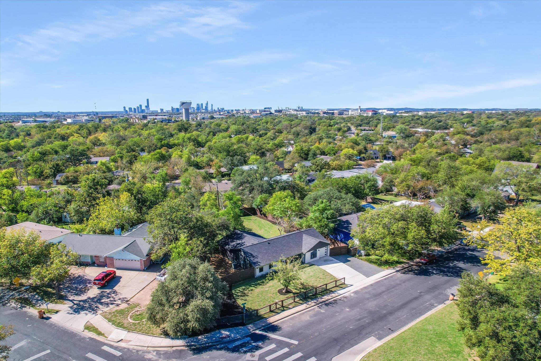 2401 Rogge Ln, Austin, TX 78723