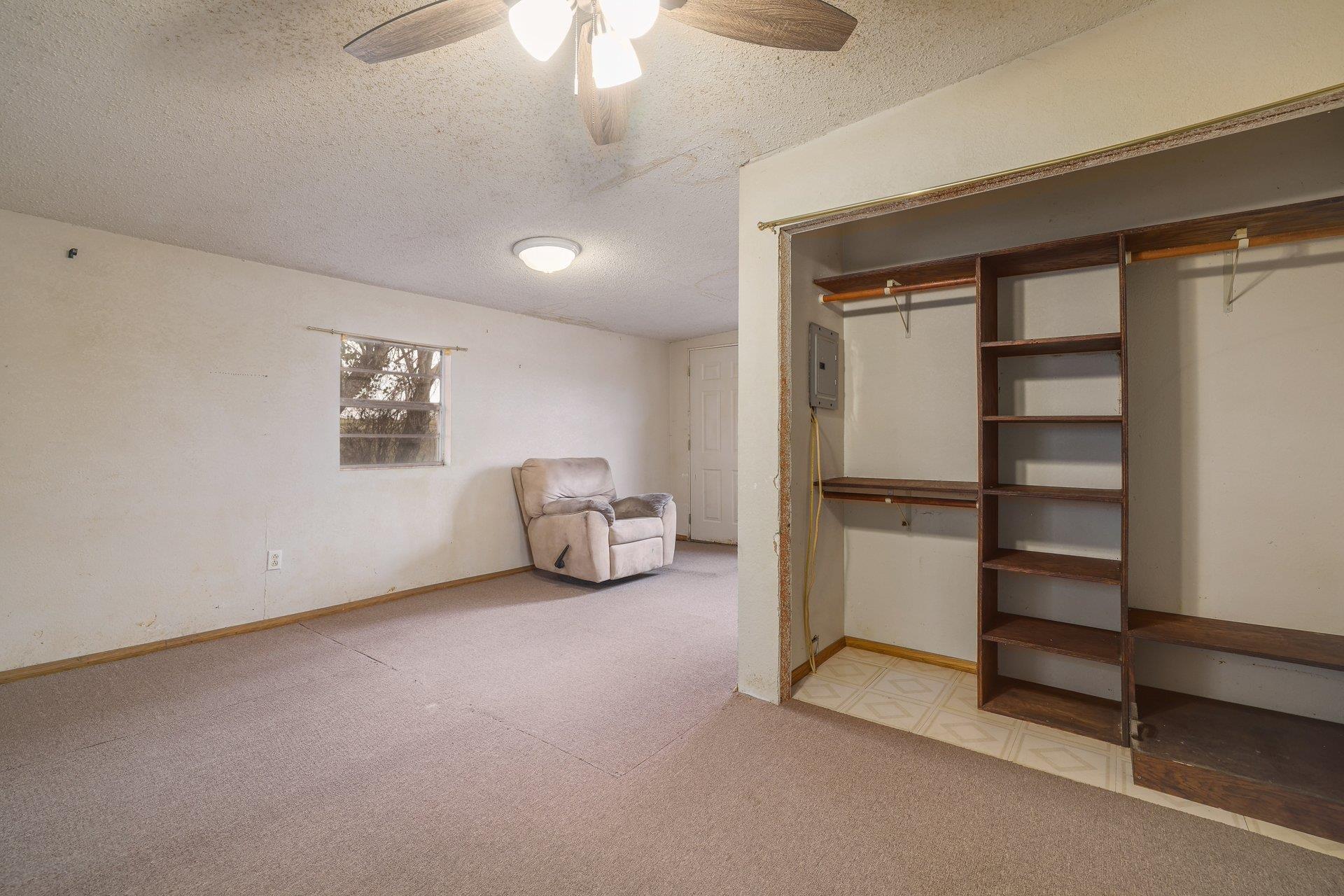 9054 Fm 713, Dale, TX 78616