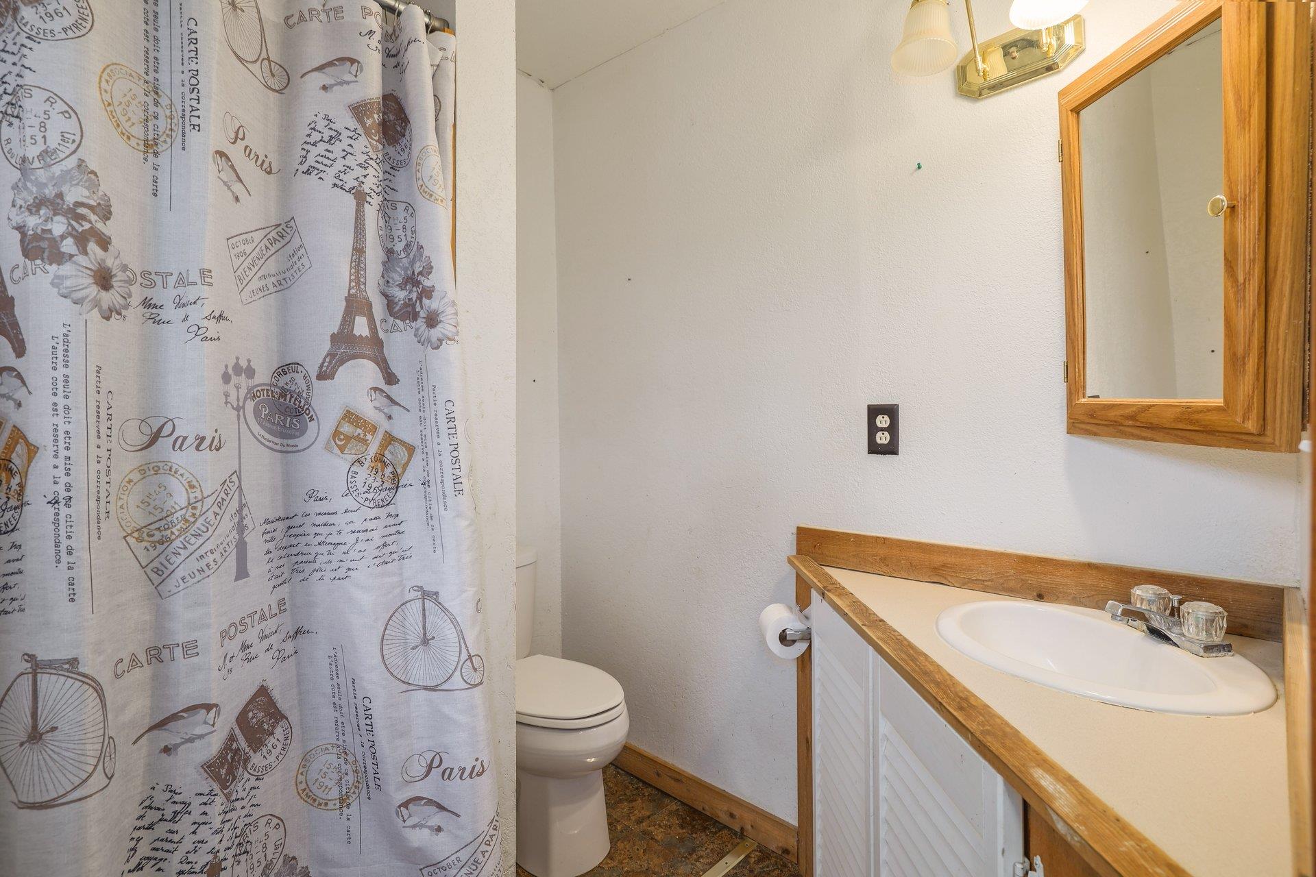 9054 Fm 713, Dale, TX 78616