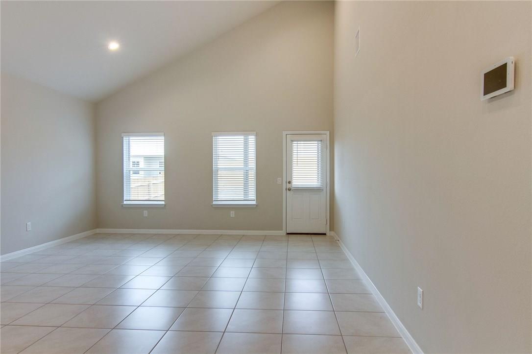 6916 Ranchito Dr, Austin, TX 78744