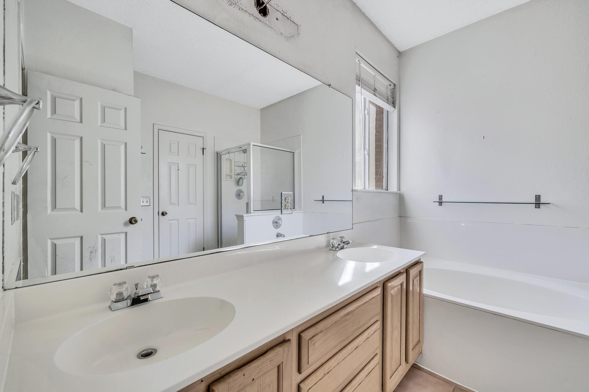 1516 Natural Bridge Ln, Pflugerville, TX 78660