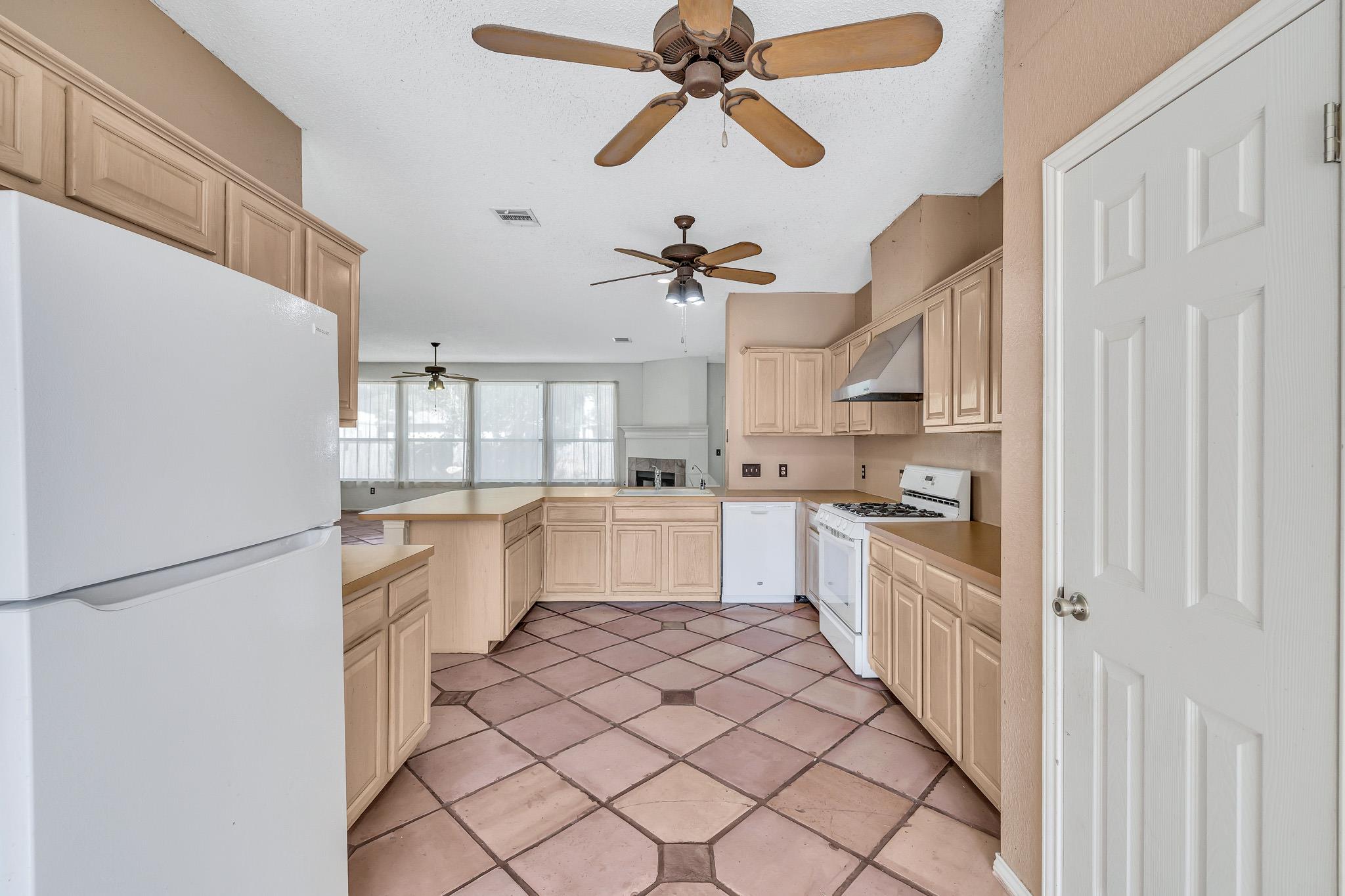 1516 Natural Bridge Ln, Pflugerville, TX 78660