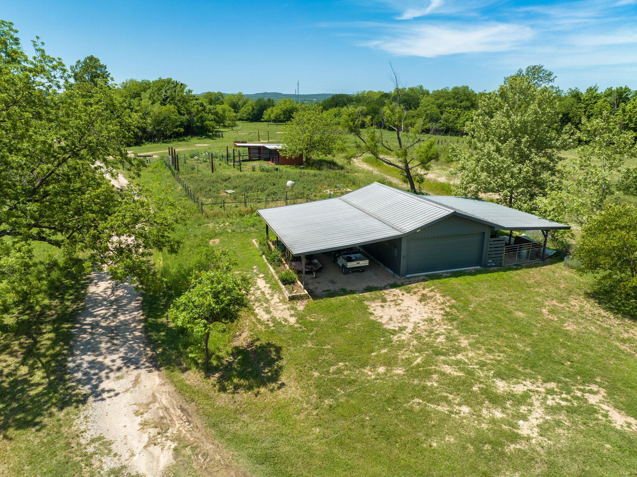 800 Spur 191, Spicewood, TX 78669
