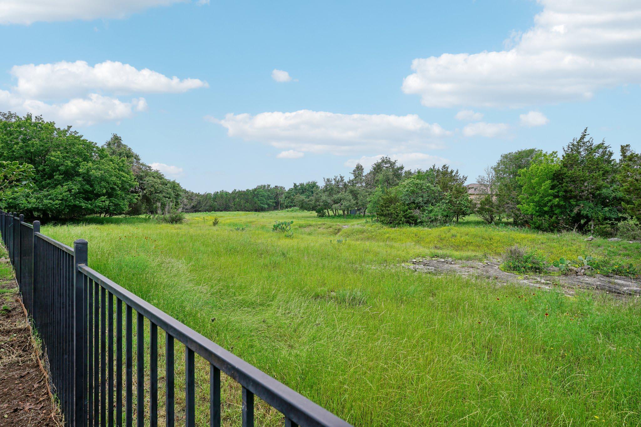 207 Trinity Ln, Georgetown, TX 78633