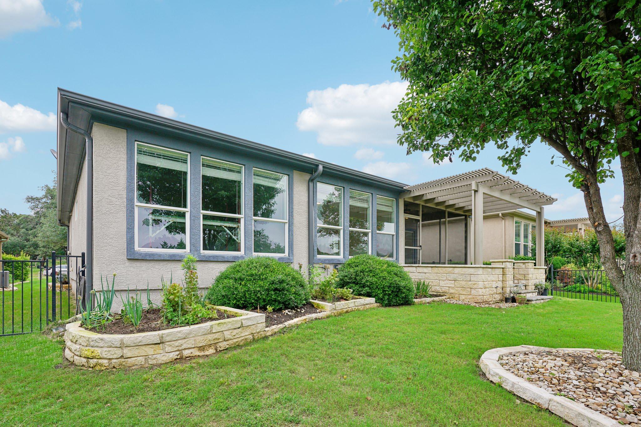 207 Trinity Ln, Georgetown, TX 78633