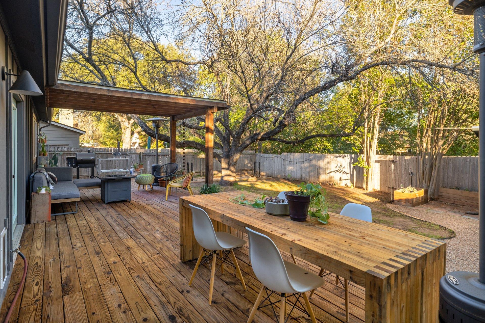 7801 Wakefield Dr, Austin, TX 78749