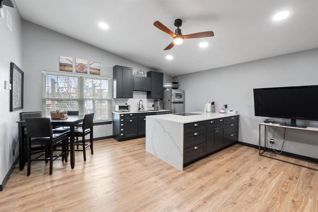 203 E 31st St # 305, Austin, TX 78705