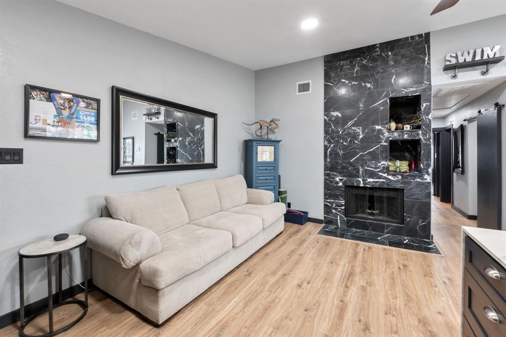 203 E 31st St # 305, Austin, TX 78705