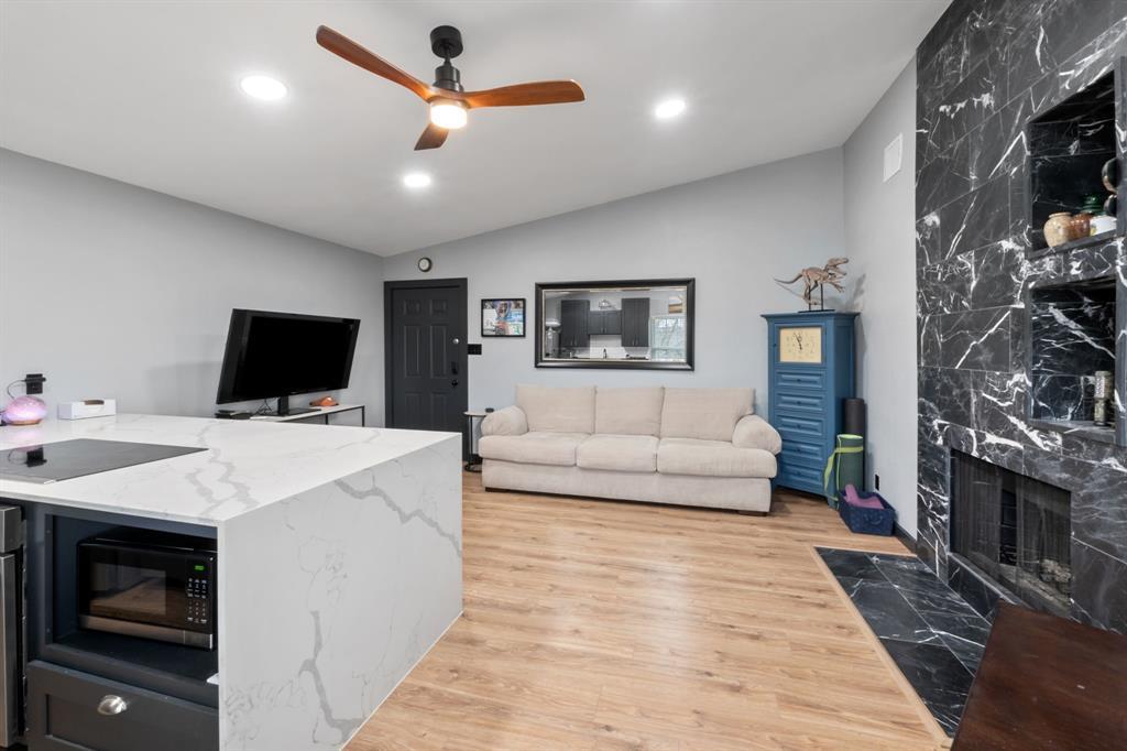 203 E 31st St # 305, Austin, TX 78705