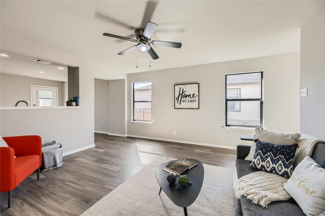 177 Karrie Dr, Kyle, TX 78640