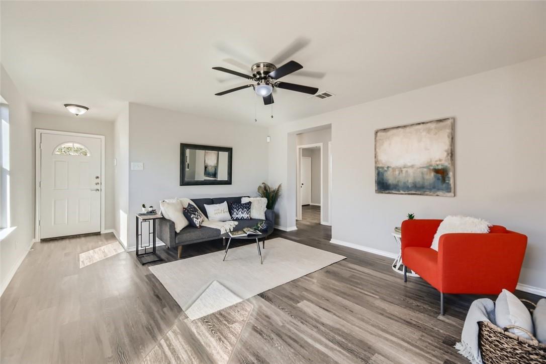 177 Karrie Dr, Kyle, TX 78640