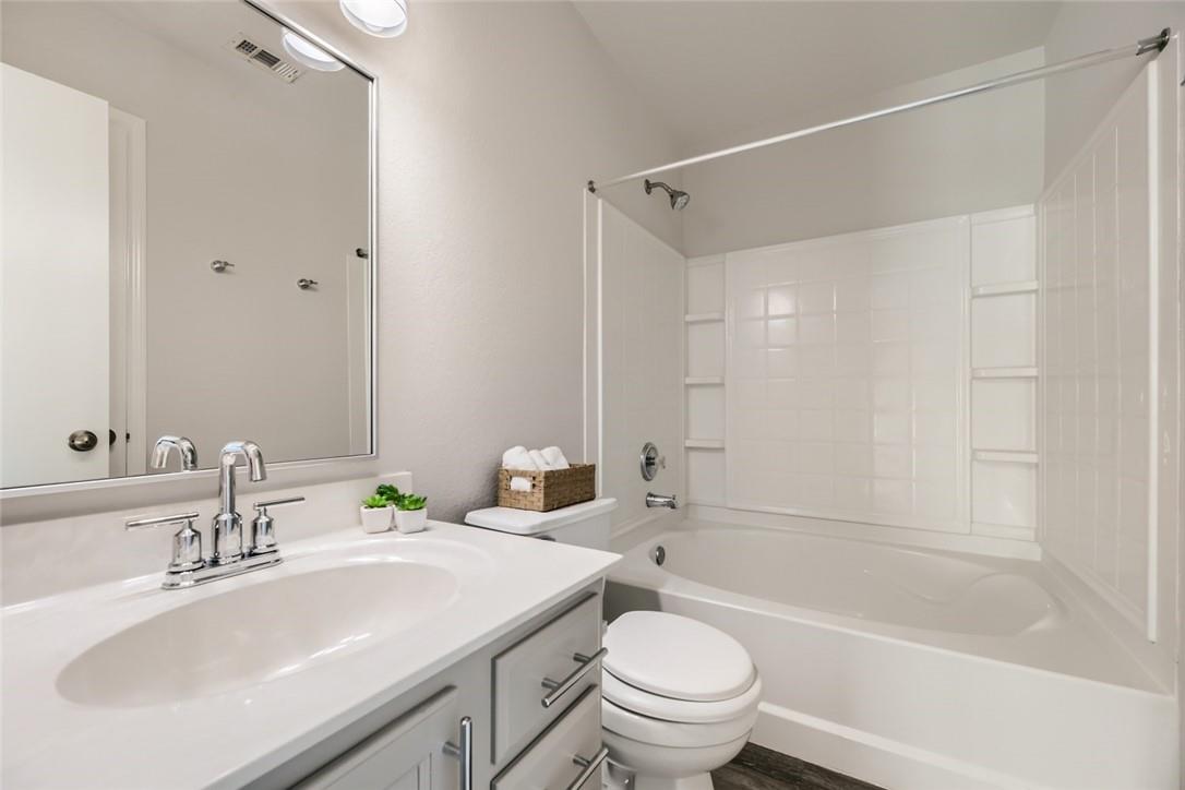 177 Karrie Dr, Kyle, TX 78640