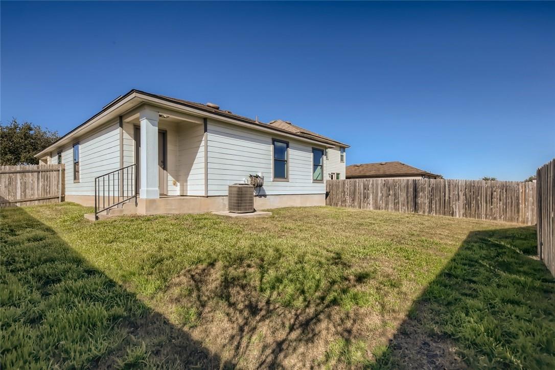 177 Karrie Dr, Kyle, TX 78640