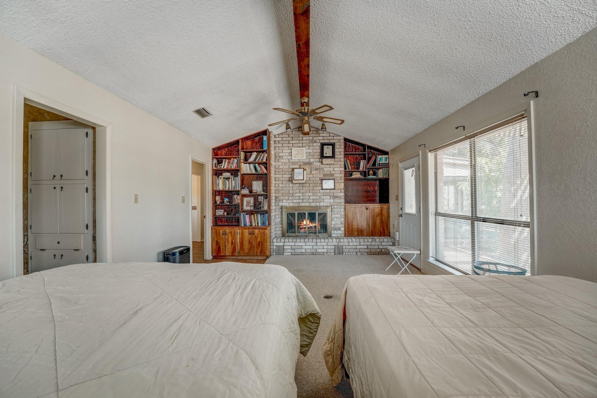 2650 County Road 204, Liberty Hill, TX 78642