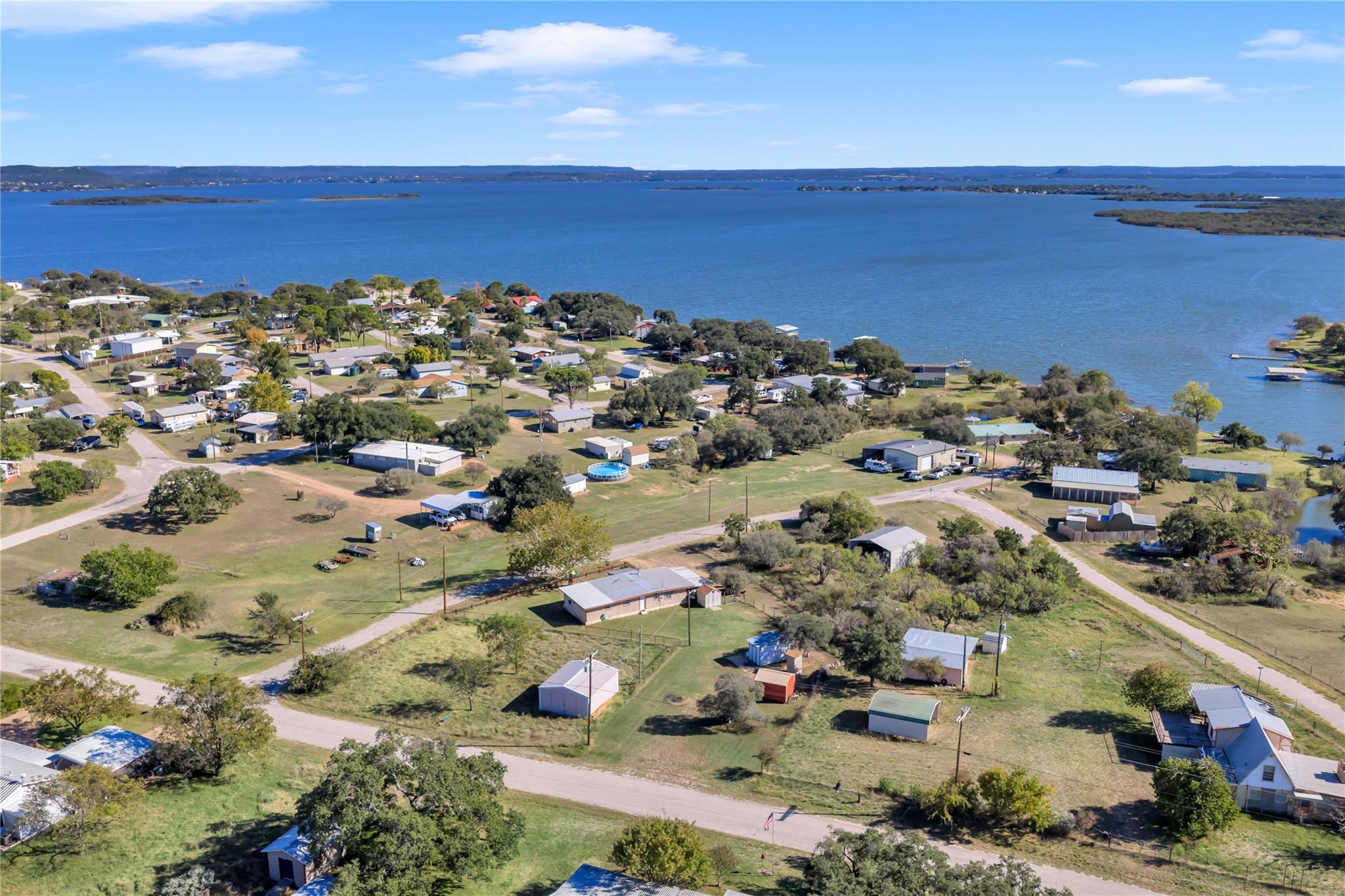 1415 Bee Ln, Tow, TX 78672