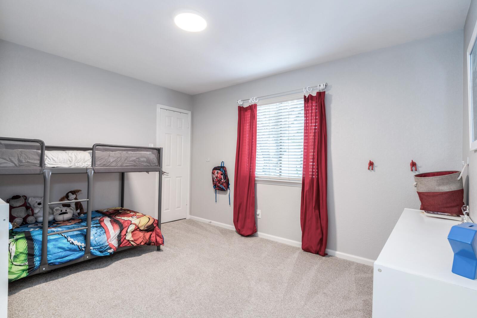 17520 Klamath Falls Dr, Round Rock, TX 78681