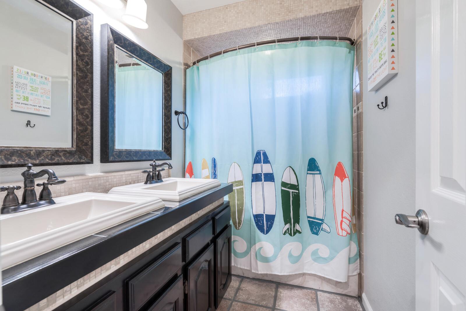 17520 Klamath Falls Dr, Round Rock, TX 78681