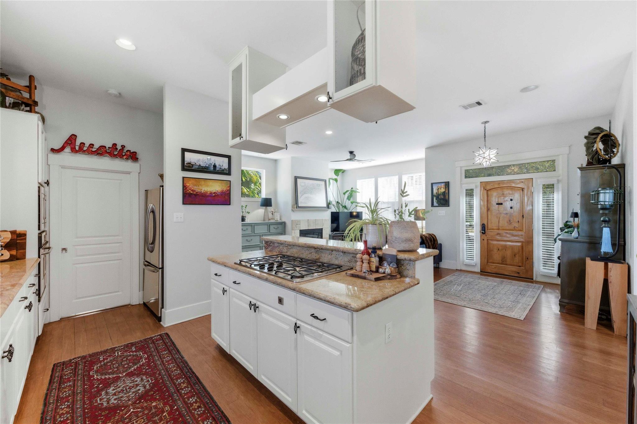 2128 Sage Creek Loop, Austin, TX 78704