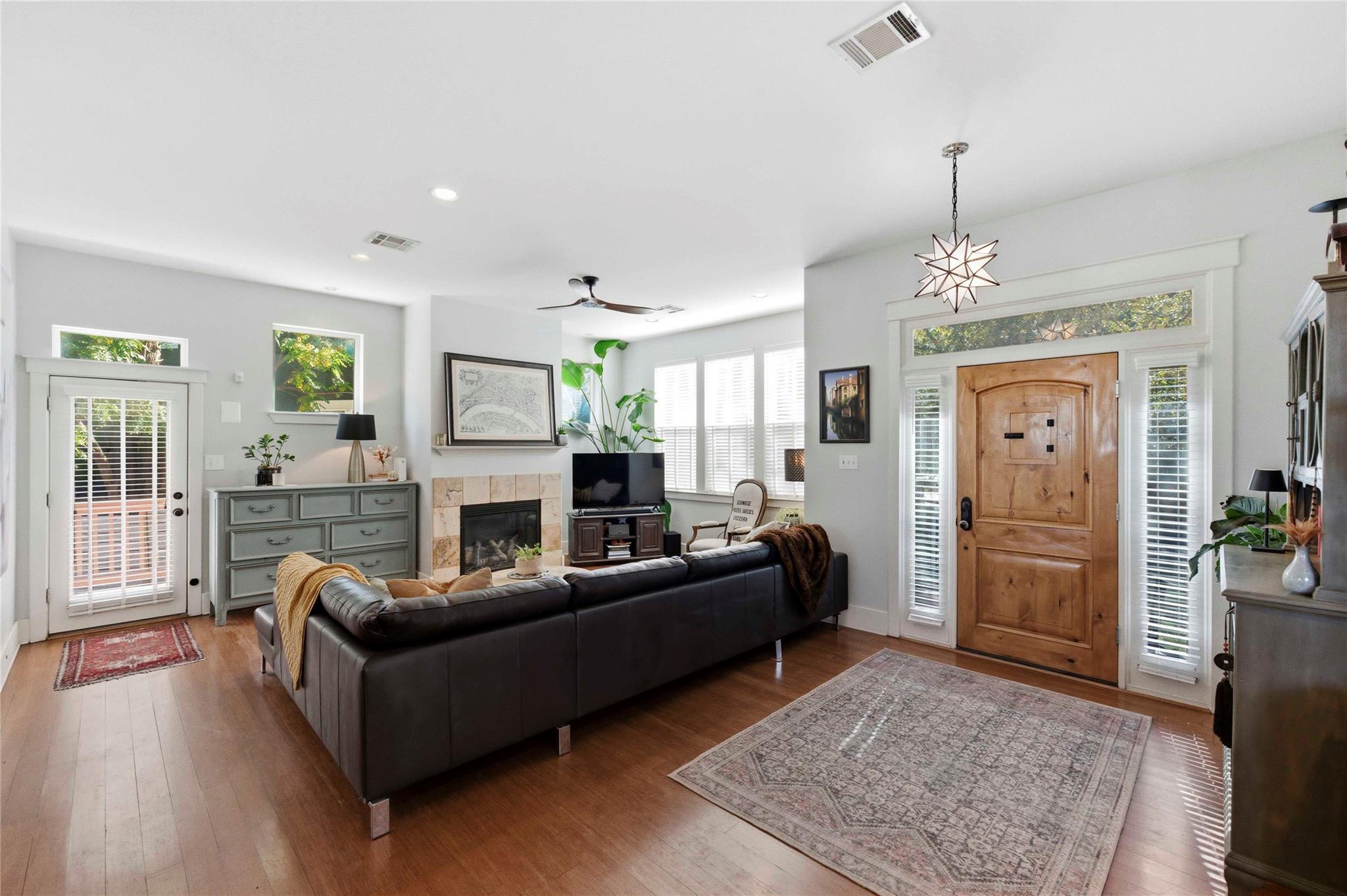 2128 Sage Creek Loop, Austin, TX 78704