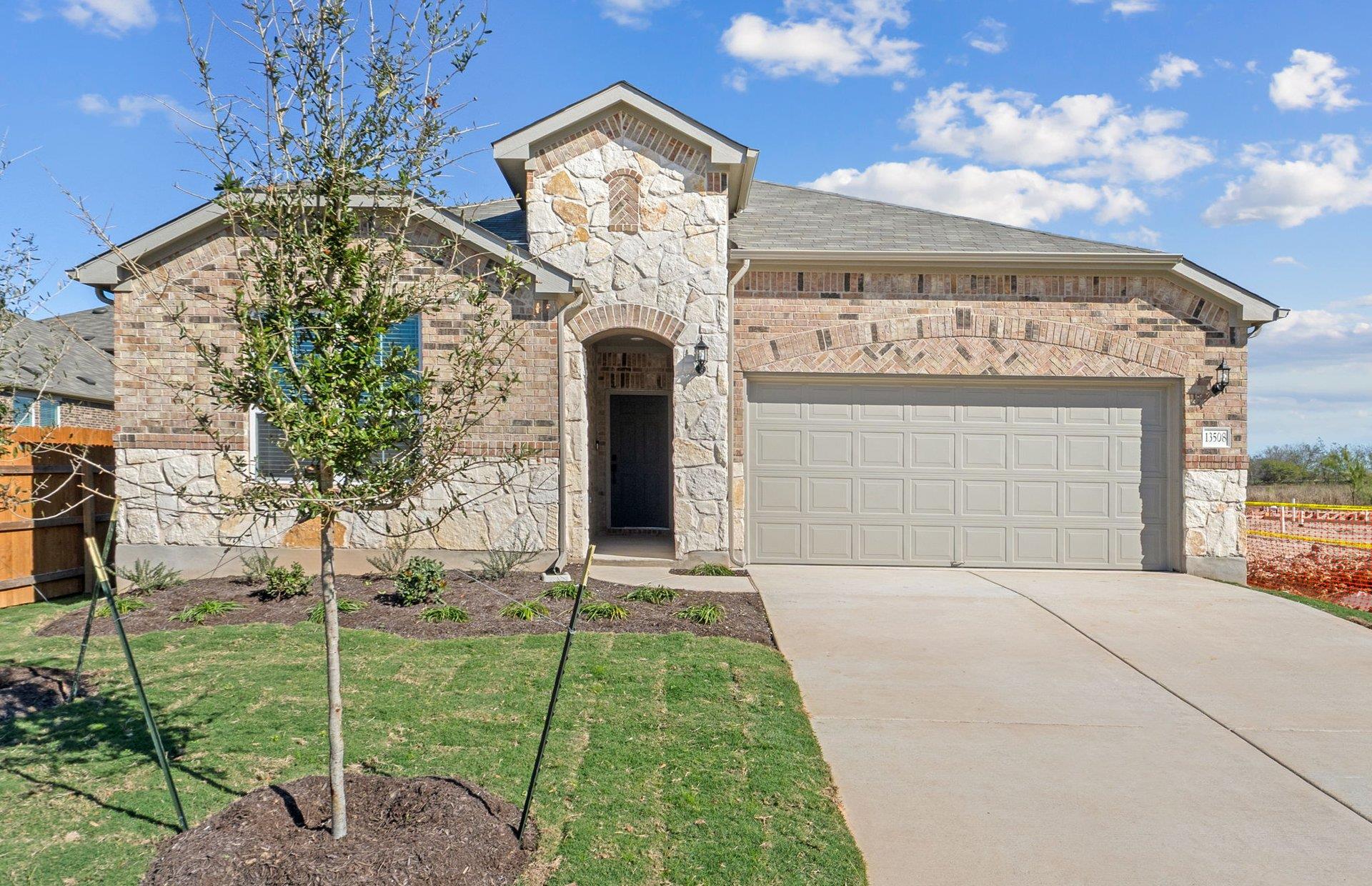 13508 Cerro Castelan Trce, Manor, TX 78653