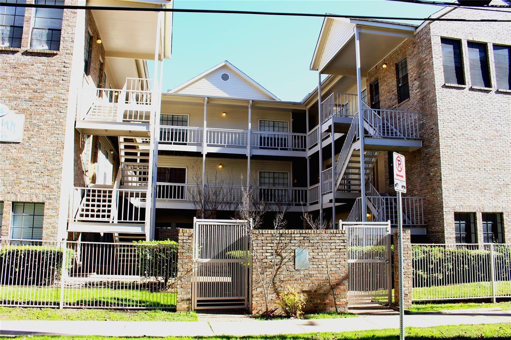 715 22 1/2 St # 101, Austin, TX 78705