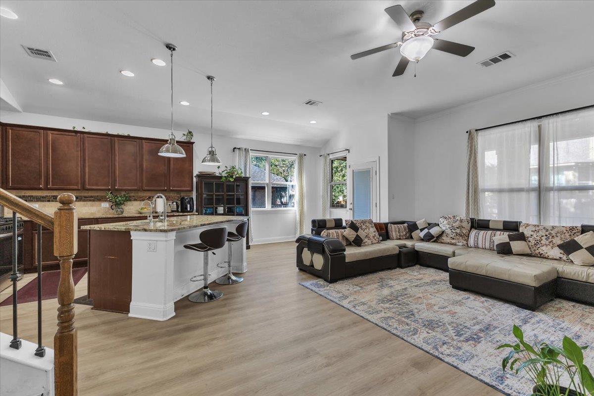 4421 Trinity Woods St, Leander, TX 78641