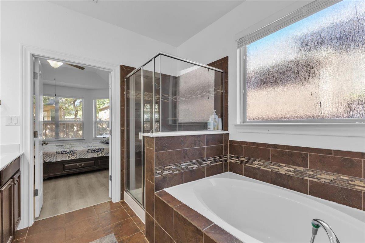 4421 Trinity Woods St, Leander, TX 78641