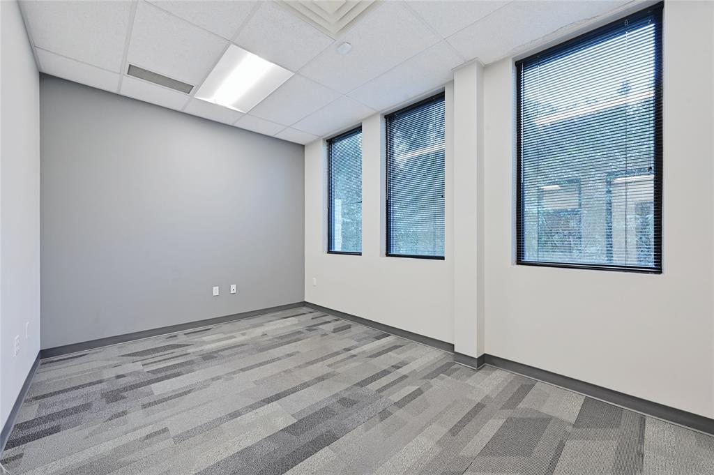 8001 Centre Park Dr # 120, Austin, TX 78754