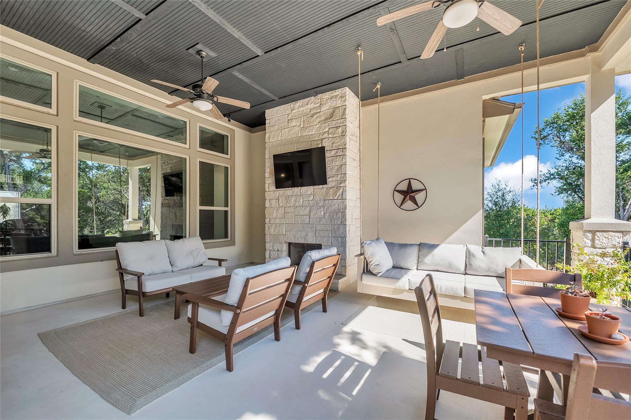 18609 Expedition Trl, Lago Vista, TX 78645