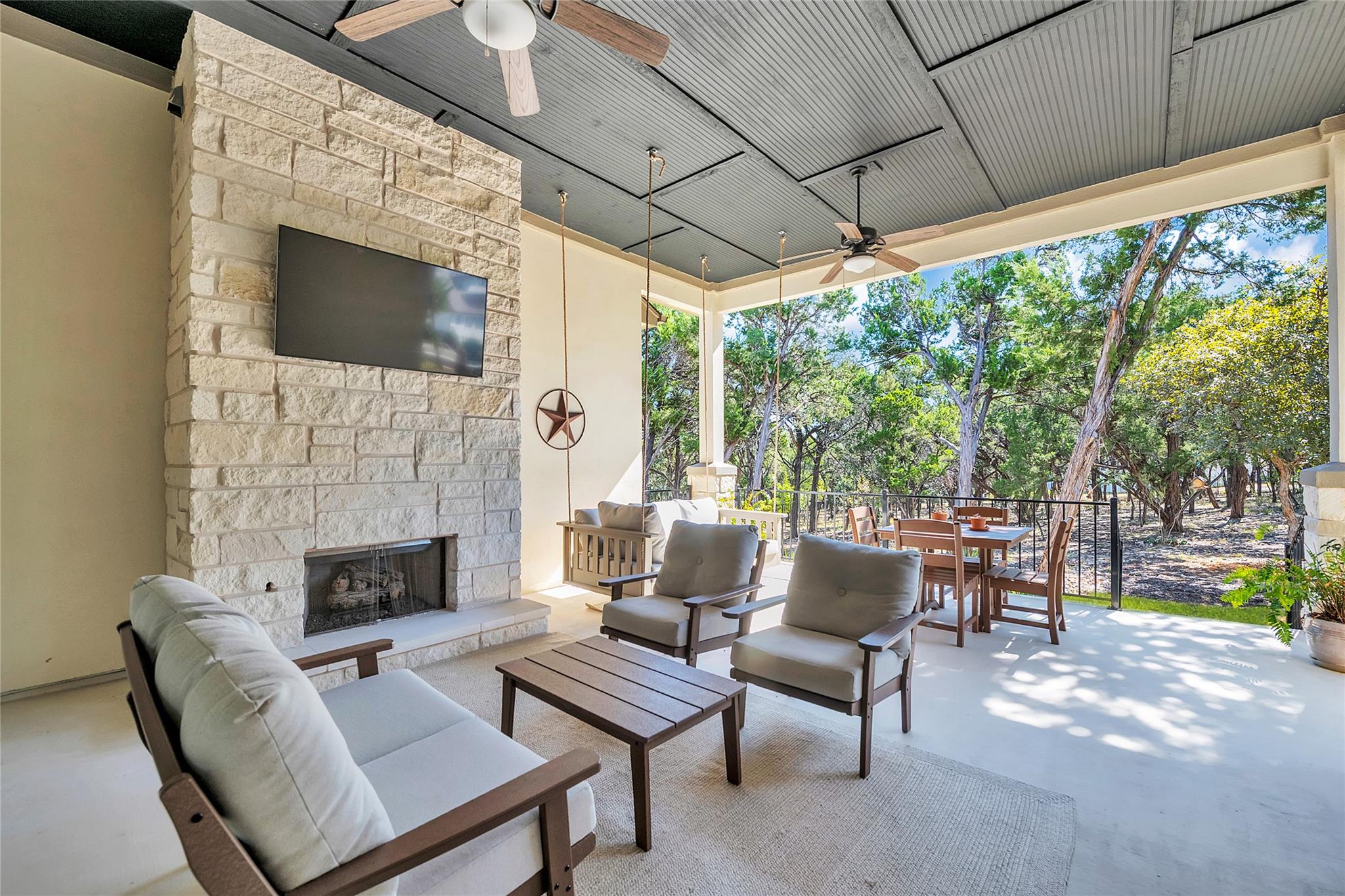 18609 Expedition Trl, Lago Vista, TX 78645