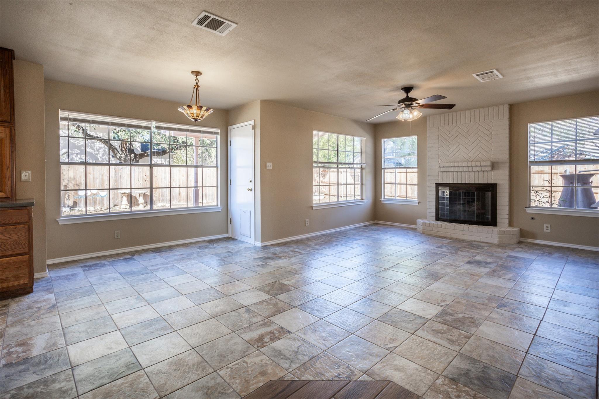 301 Orchid Cir, Cedar Park, TX 78613