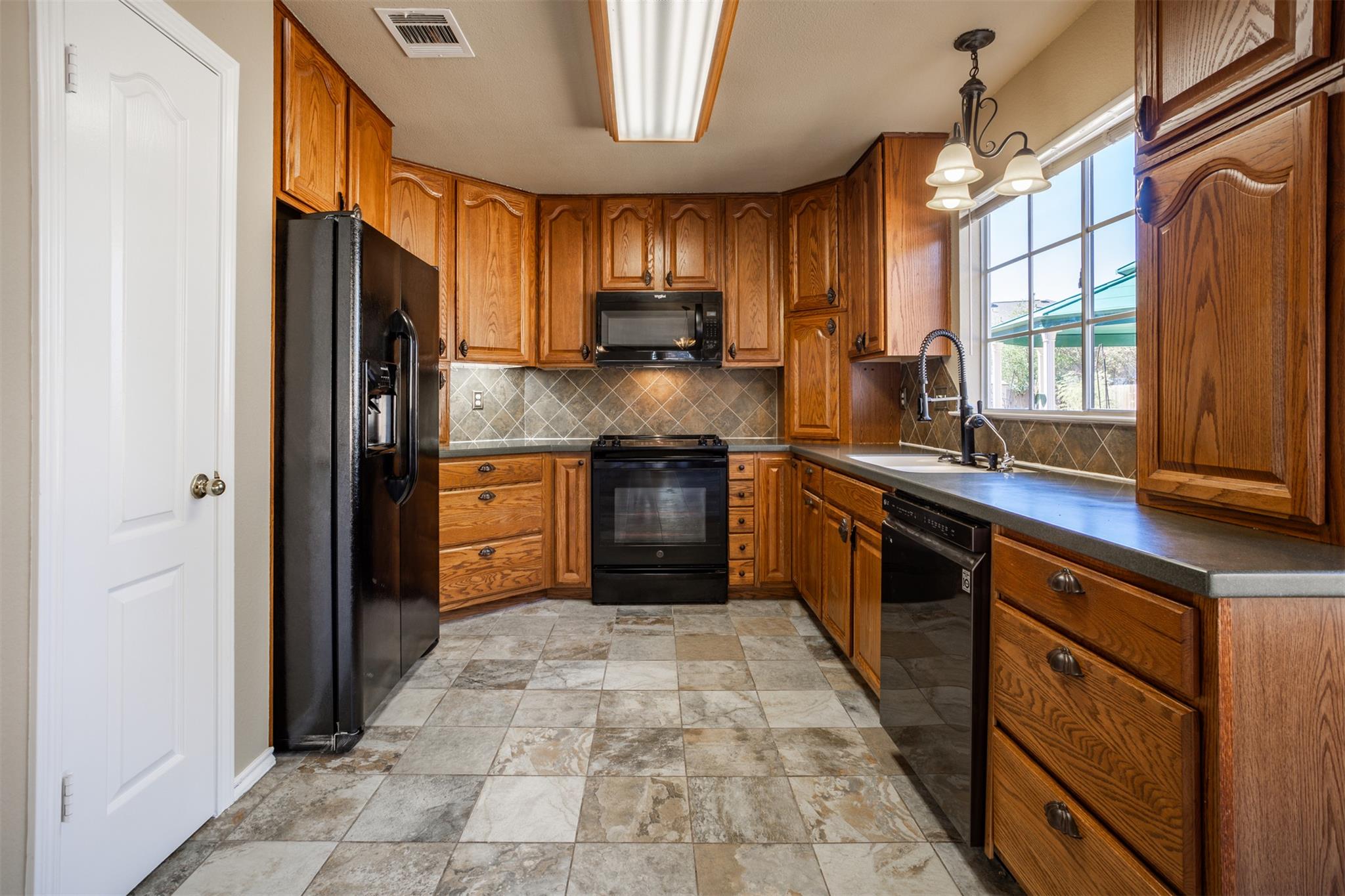 301 Orchid Cir, Cedar Park, TX 78613