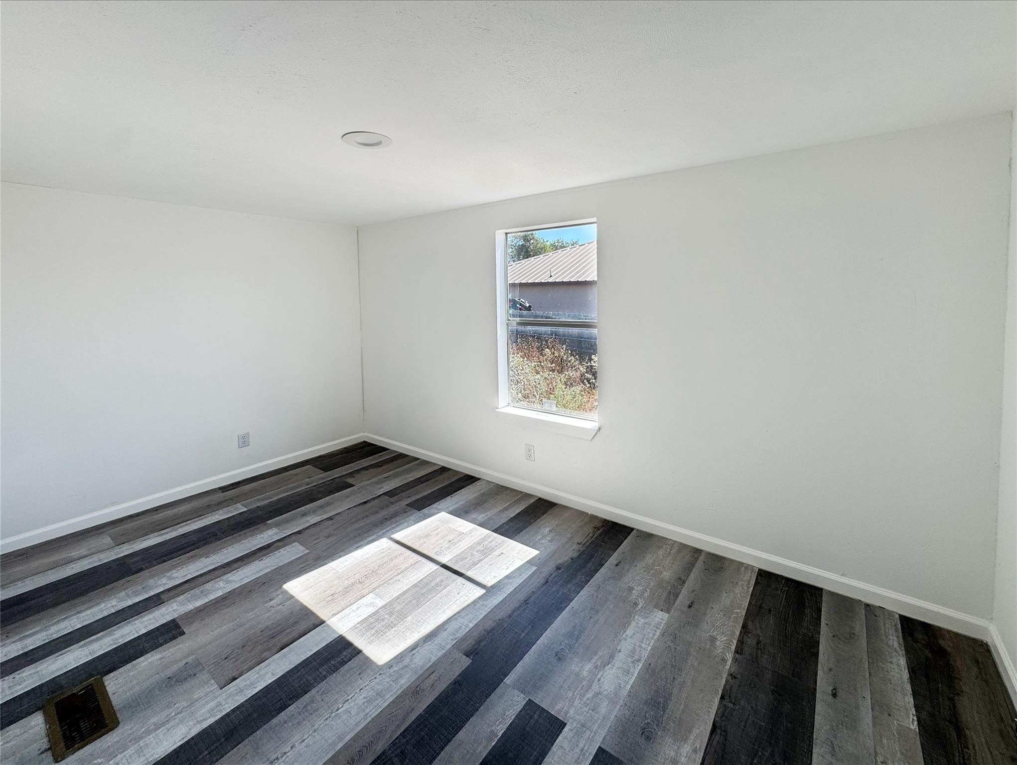 23038 White Hickory, Elmendorf, TX 78112