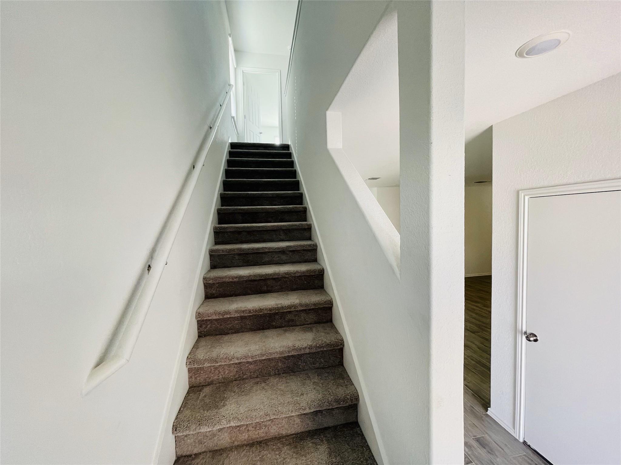 125 BENNINGTON Dr, Liberty Hill, TX 78642