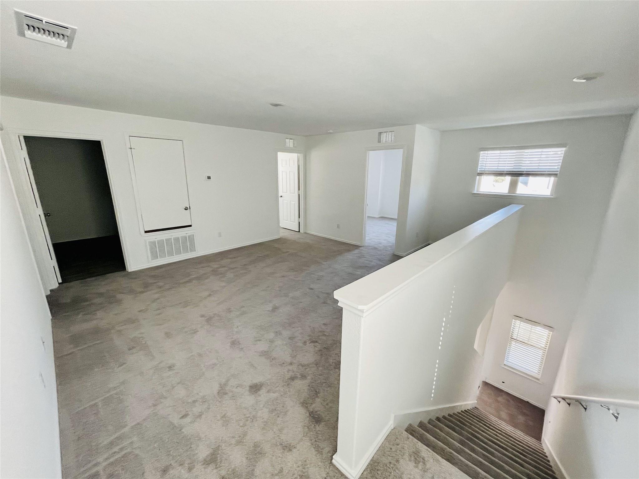 125 BENNINGTON Dr, Liberty Hill, TX 78642