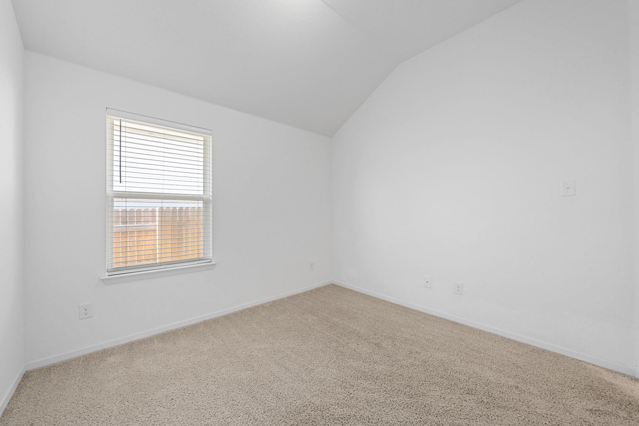 219 Trailside Ln, Bastrop, TX 78602