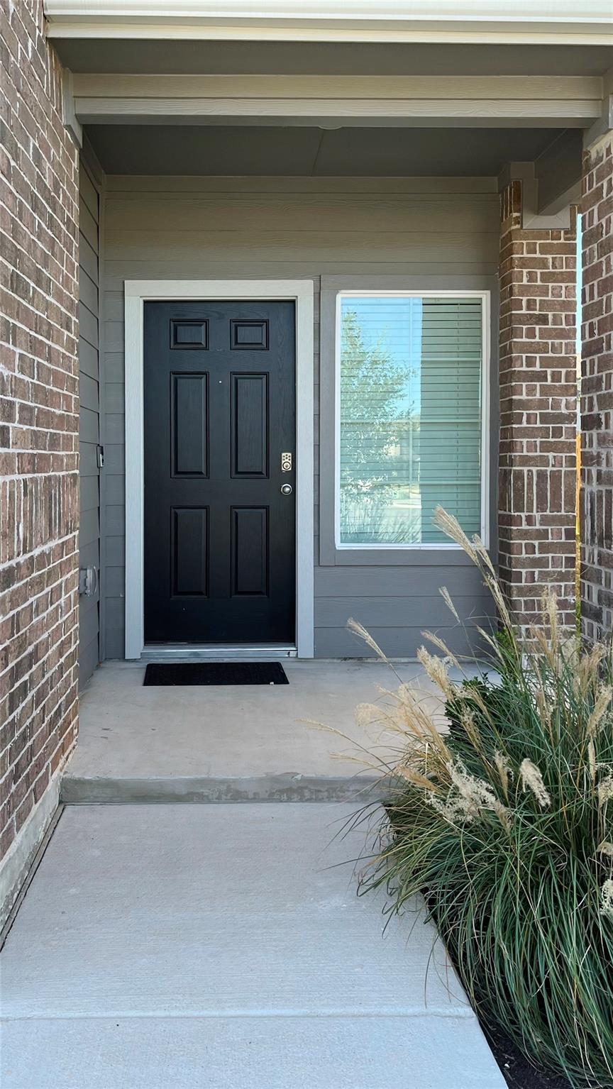 112 Skipping Stone Ln, San Marcos, TX 78666