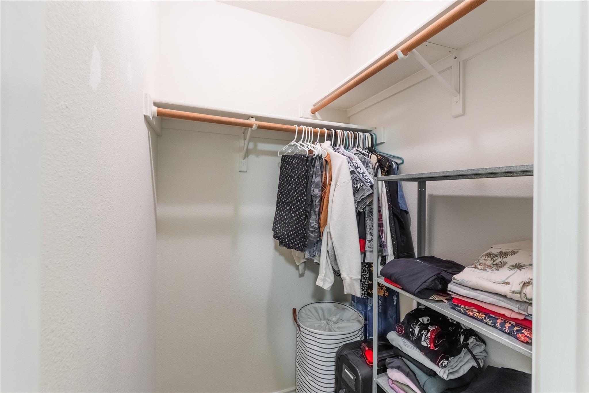 903 Thackeray Ln, Pflugerville, TX 78660