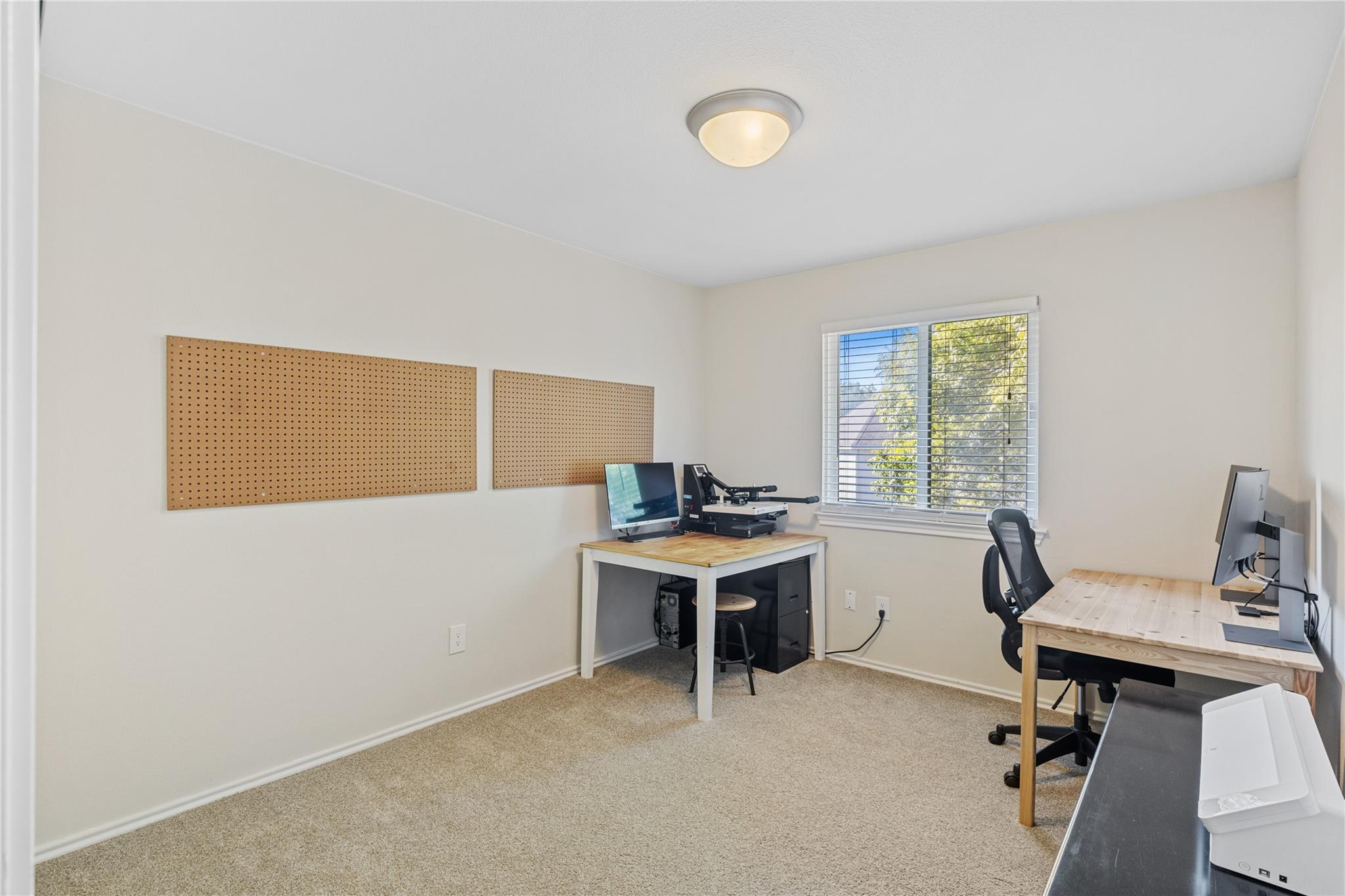 903 Thackeray Ln, Pflugerville, TX 78660