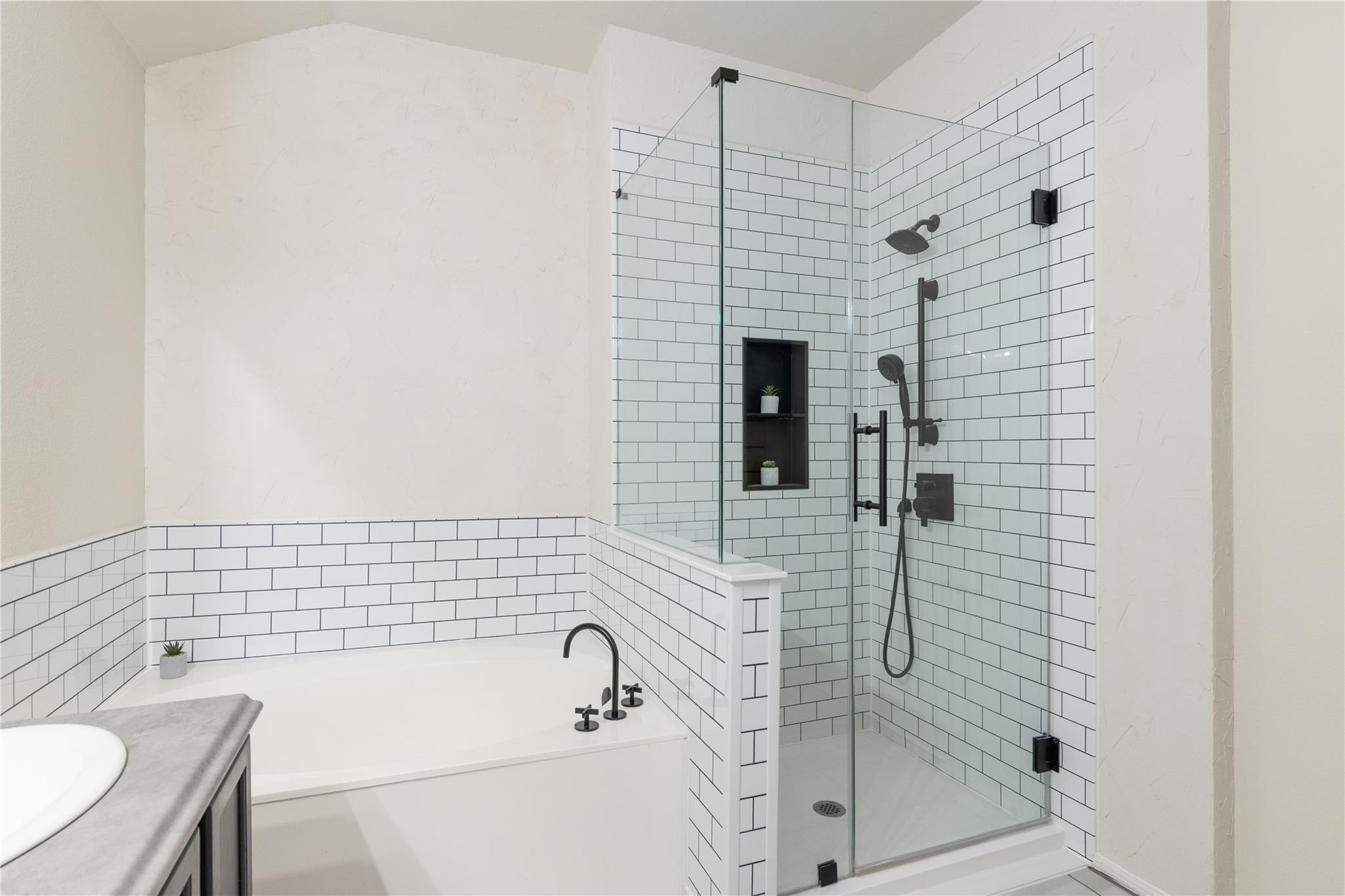 903 Thackeray Ln, Pflugerville, TX 78660