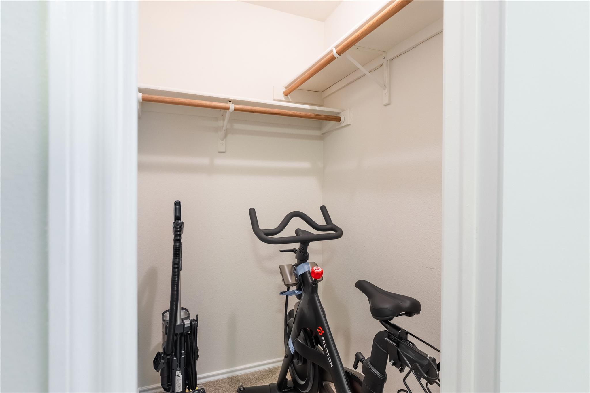 903 Thackeray Ln, Pflugerville, TX 78660